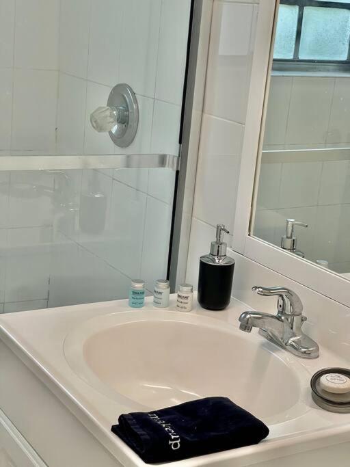 בל הארבור Amazing 5 - Bed Apartments Perfect For A Large Family מראה חיצוני תמונה